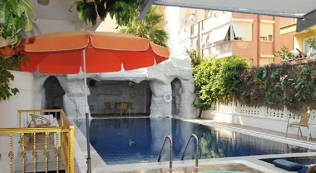 Perlo Hotel City Antalya