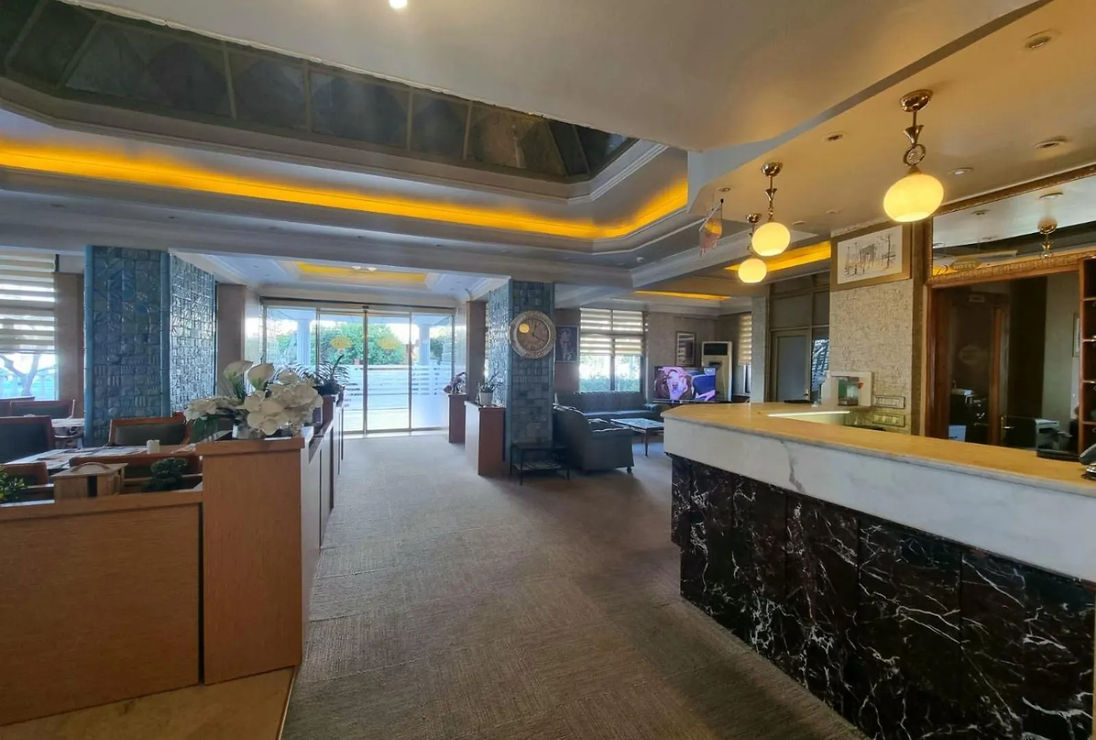Perlo Hotel City Antalya