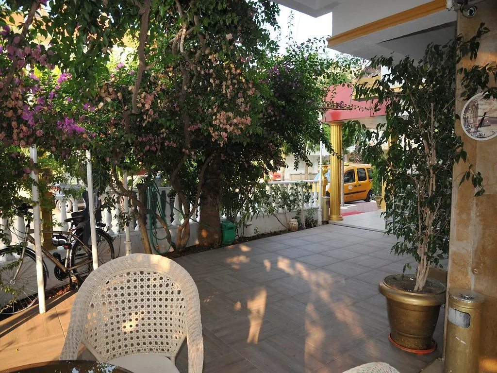 Perlo Hotel City Antalya